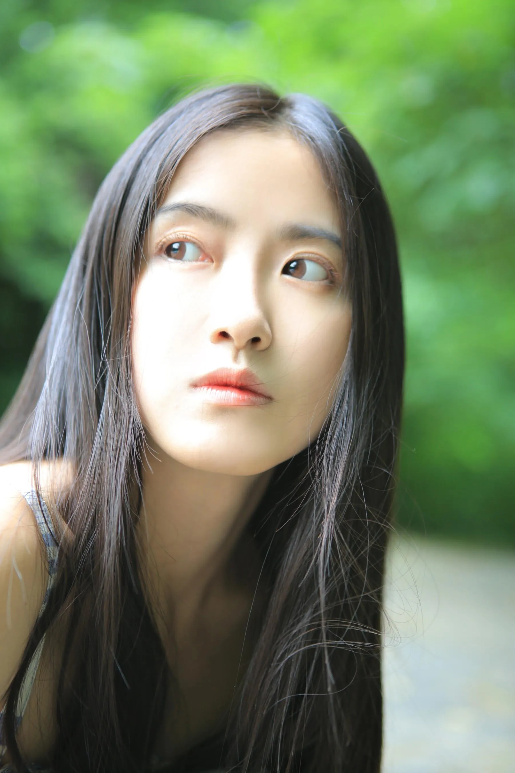 [YITUYU艺图语]2022.07.07 Hatsukio 小草草呀 [35P]插图9